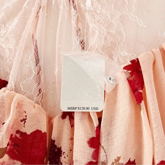 NWT Free People Daphne Blouse in Romantic Combo - XS - Picture 3 of 10